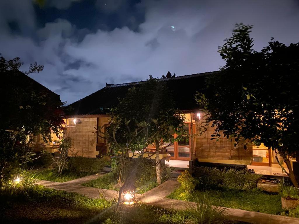Pomelo Guest House Ubud  Exterior photo